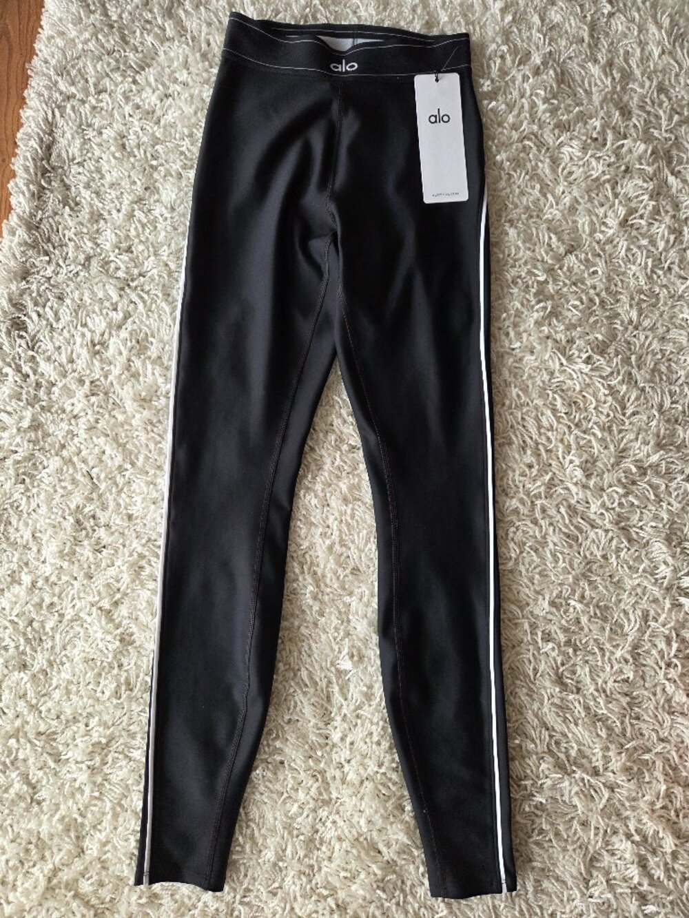 ALO Airlift High-Waist Suit Up Legging - size XS - NEW with Tags